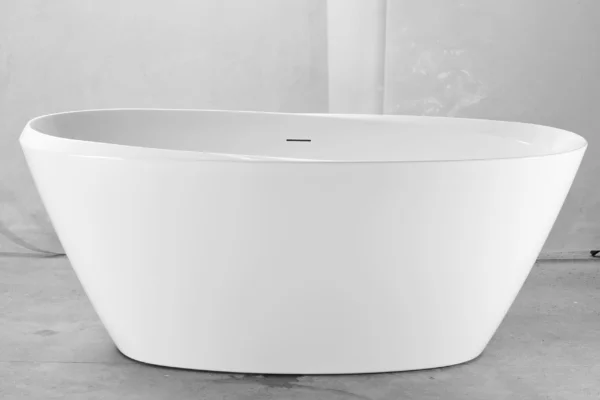 Glossy White Acrylic Bathtub 67" Item no. 310