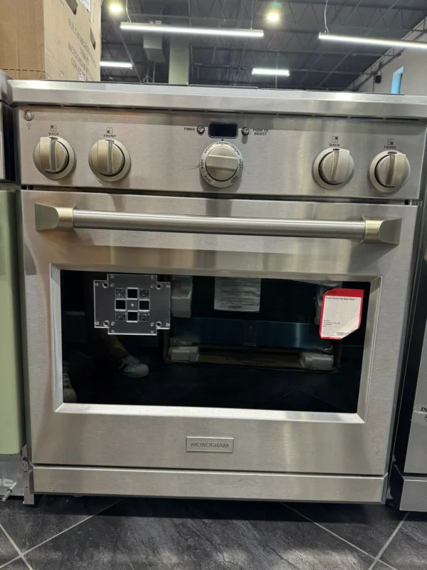 Monogram 30" All Gas Professional Range with 4 Burners (Natural Gas) Model #ZGP304NRSS