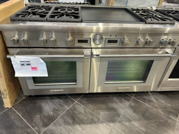 60 Inch Freestanding Professional Dual Fuel Smart Range with 6 Sealed Burners, 10.6 cu. ft. Total Oven Capacity, Self-Clean, Sabbath Mode, and Double Griddle Model #PRD606WEG
